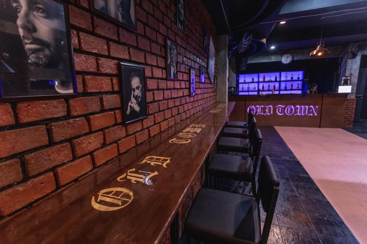 Old Town Hotel Bãi biển Jomtien Ngoại thất bức ảnh