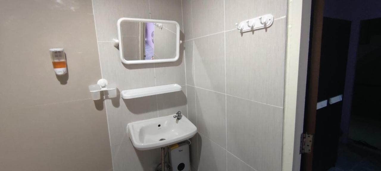 Old Town Hotel Bãi biển Jomtien Ngoại thất bức ảnh
